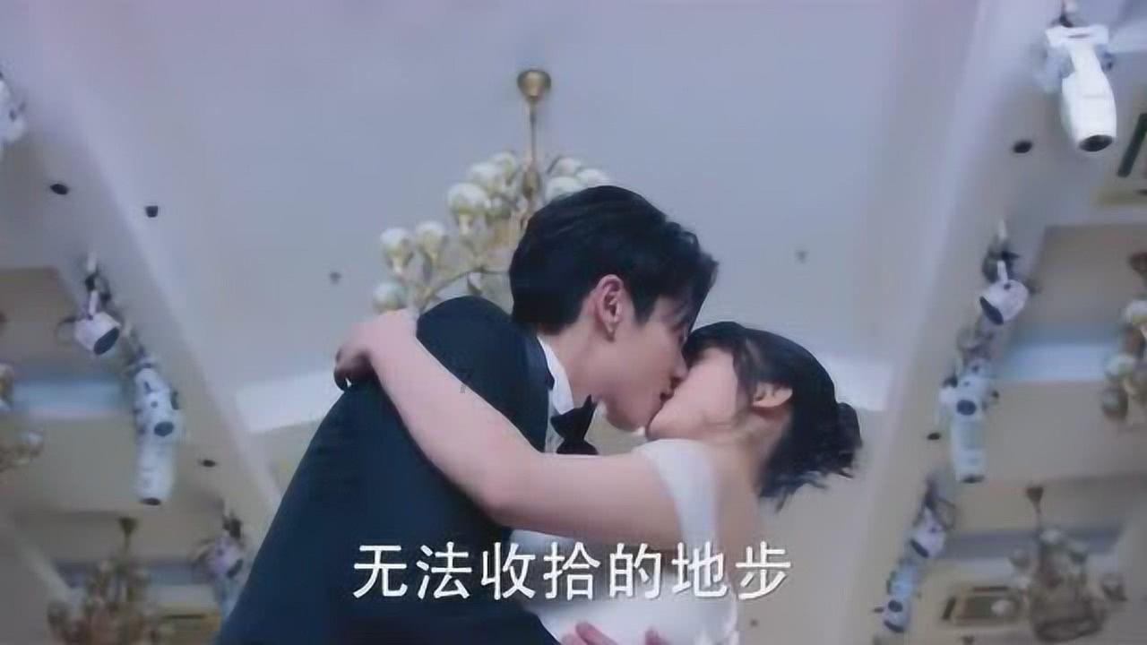 外星球体进黑洞